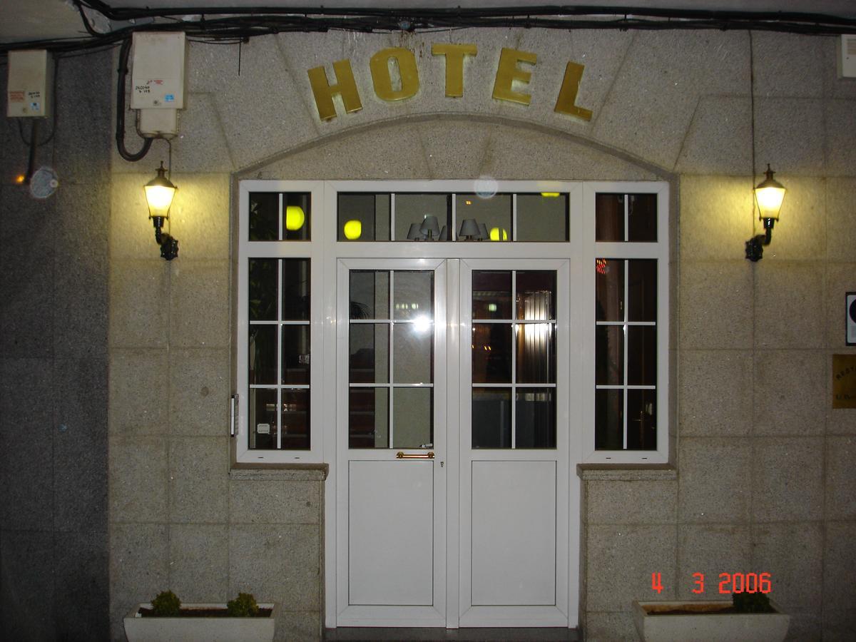 Hotel Los Angeles La Bañeza Buitenkant foto