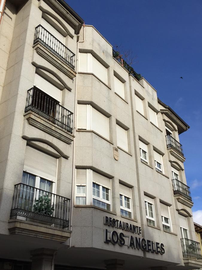 Hotel Los Angeles La Bañeza Buitenkant foto